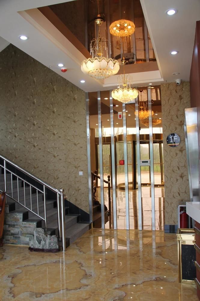 Super 8 Hotel Jinan Eksteriør bilde